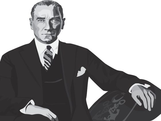 Atatürk ve Çocuk Sevgisi